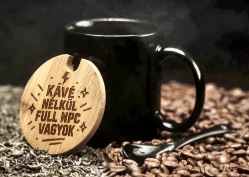 Gravírozható bögre, fekete, kerámia, kanállal, bambusz tetővel