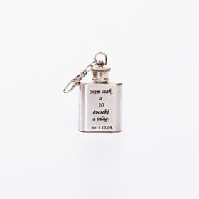 Gravírozott Fém kulcstartó flaska