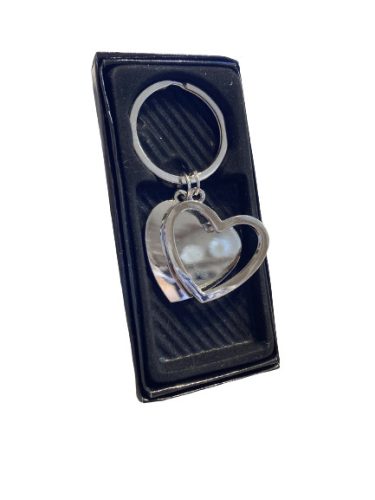 Gravírozott Fém kulcstartó, szív, dupla, dobozban 