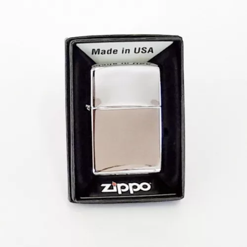 Gravírozott Fém Zippo benzines gyújtó fényes