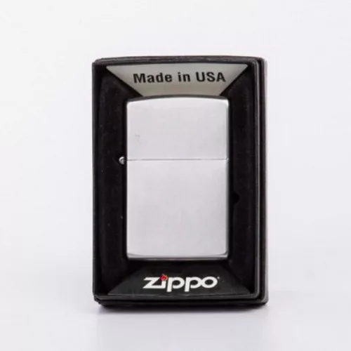 Gravírozott Fém Zippo benzines gyújtó matt