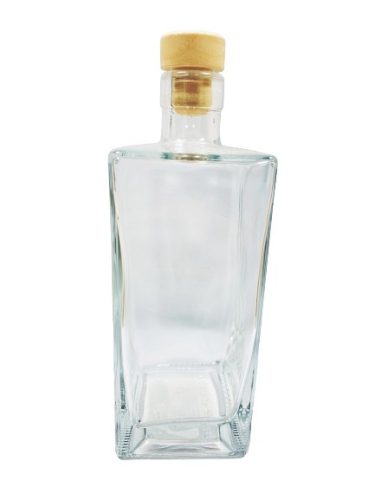 Gravírozott Pálinkás üveg 0,5 l-es szögletes (Giulia)