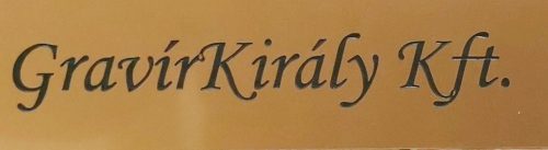 Gravírozott kétrétegű névtábla (1,6 mm matt arany-fekete)